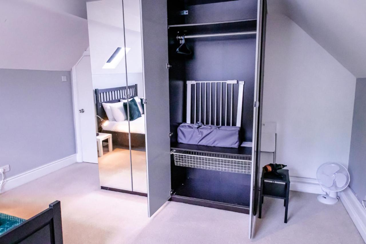 Lord Street - 2 Beautiful Apartments - Sleep Up To 14 Guests - By Rework Accommodation Честер Екстер'єр фото